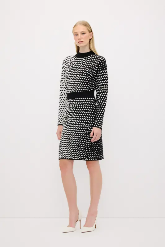 Patterned Knit Skirt - 2