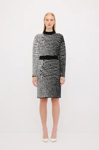 Patterned Knit Skirt - 5