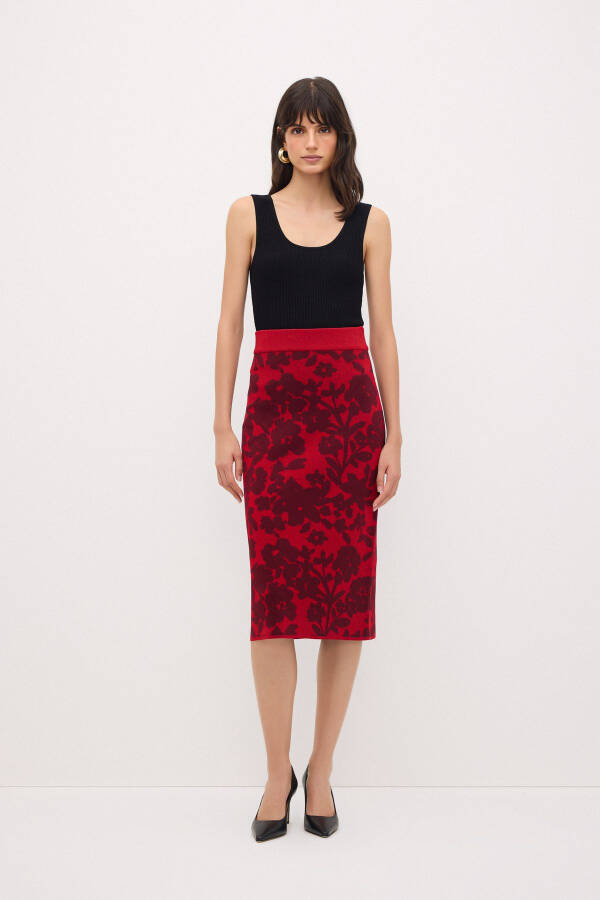 Patterned Knitted Skirt - 12