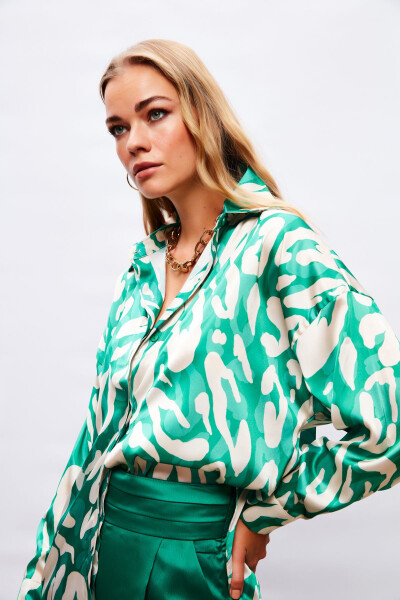 Patterned Oversized Shirt - GREEN - 2