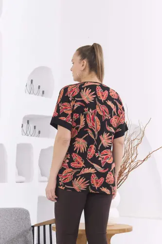 Patterned Plus Size Black T-Shirt - 4