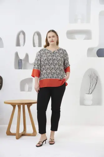 Patterned Plus Size Collared Blouse - 7