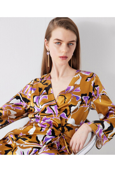 Patterned Wrap Blouse - İPEKYOL