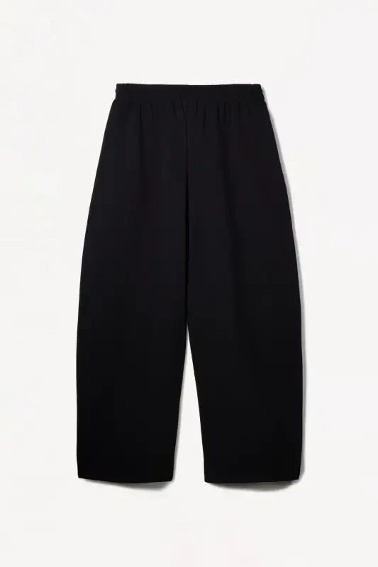 Paxtadan barrel fit shimlar - BERSHKA