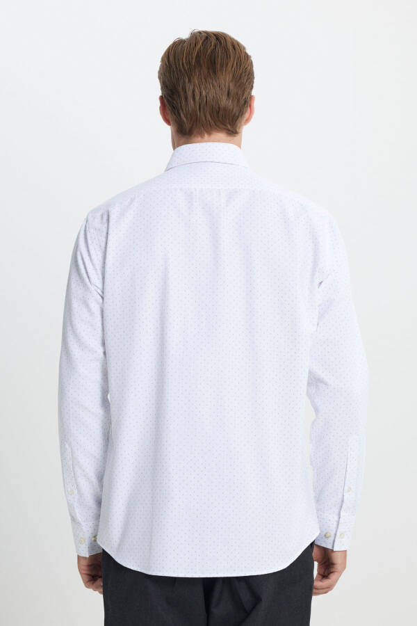 Paxtali Slim Fit Tor ko'rinishdagi klassik yoqali armürli ko'ylak - 5