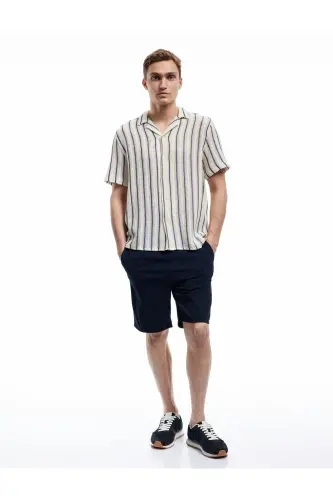 Paxtalik Regular Fit Ochiq Yoqali Tugmali Qisqa Yengli - 2