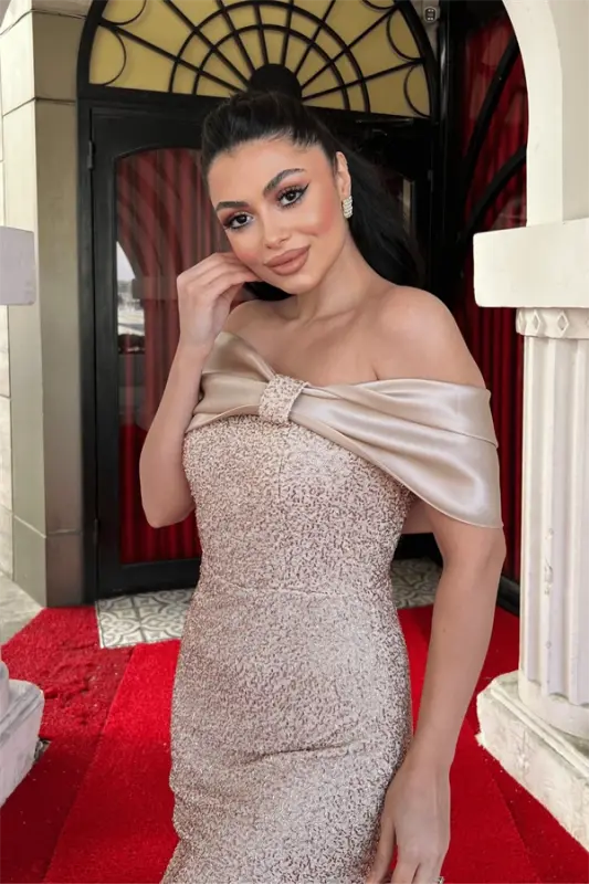 Payet Kumaş Saten Kayık Yaka Kalem Elbise - GOLD - 4