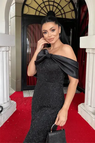 Payet Kumaş Saten Kayık Yaka Kalem Elbise - SİYAH - 4