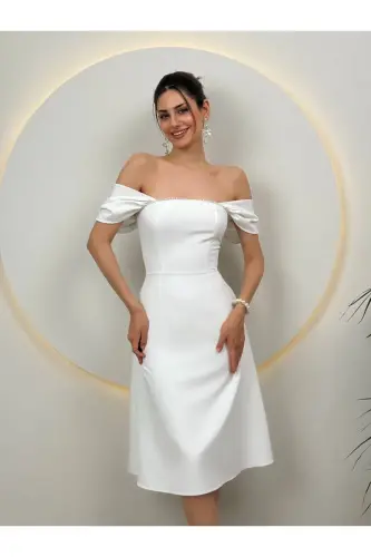 Pearl detailed midi white graduation dress-white - 3