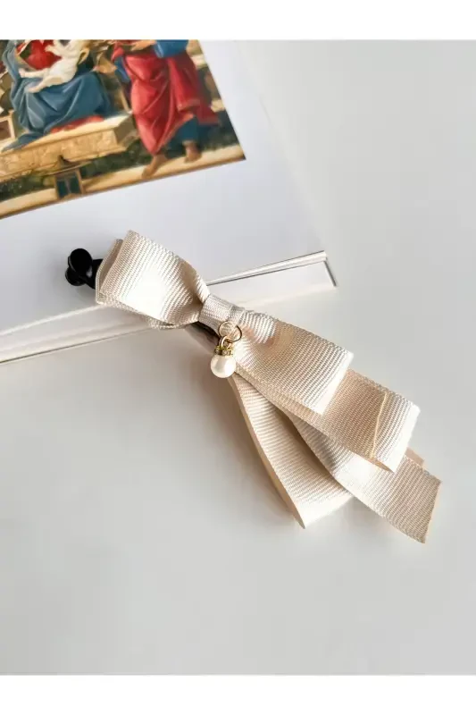 Pearl embellished, large bow banana clip - glossy cream - 1