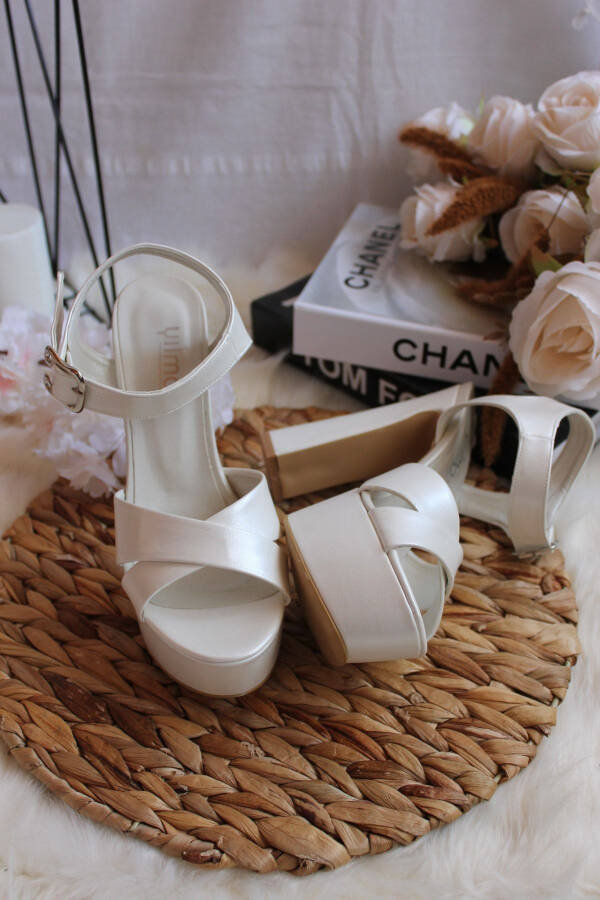 Pearl White Ankle Strap Open Toe Chunky Heel Platform Bridal Shoes - 4