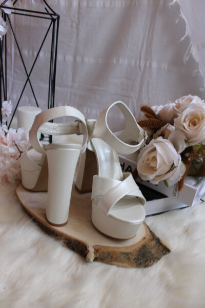 Pearl White Ankle Strap Open Toe Chunky Heel Platform Bridal Shoes - 6