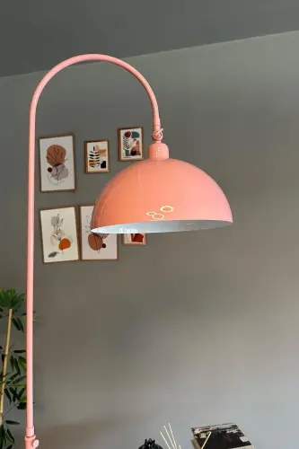 Pembe Lambader Hareketli Başlık Modern Dekoratif Metal Oturma Odası Çalışma Odası Zemin Lambası - Pembe 