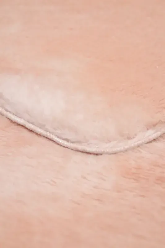 Pembe Oval Peluş Yumuşak Yıkanabilir Kaymaz Dot Taban Antibakteriyel Salon Koridor Çocuk Halısı-Pembe - 3