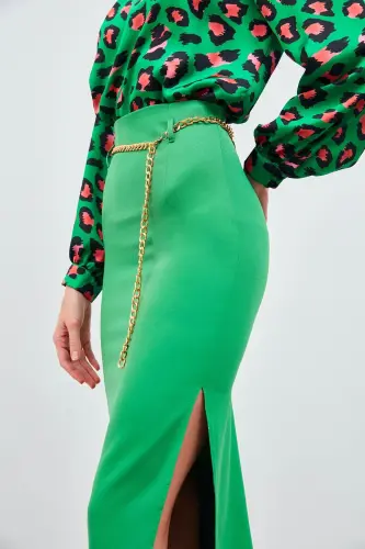 Pencil Skirt with Chain Belt - K.green - 3