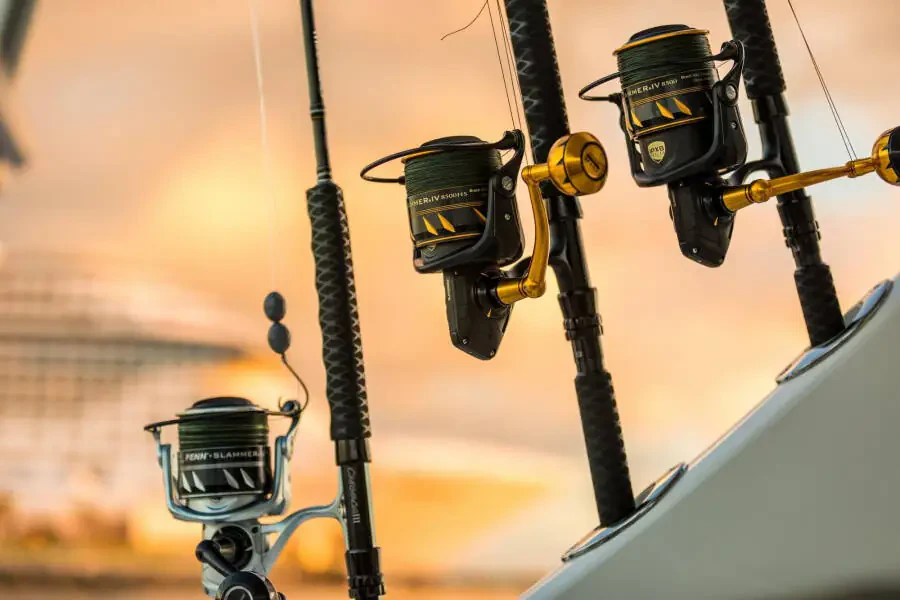 PENN Slammer IV Spinning Reel, Size 5500, Bailless Reel - 14