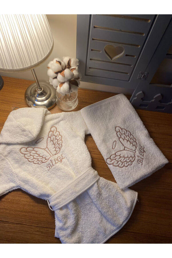 Personalized Name Embroidery Angel Wing Pattern Baby Towel Robe Set 0-3 Years - 4