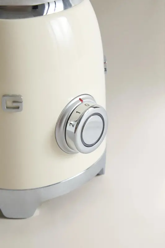 Персональный блендер для крема в стиле 50-х - 6