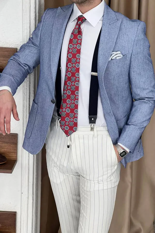 Пиджак из льна с узким кроем, авторским дизайном, остроконечным воротником и накладными карманами - 1