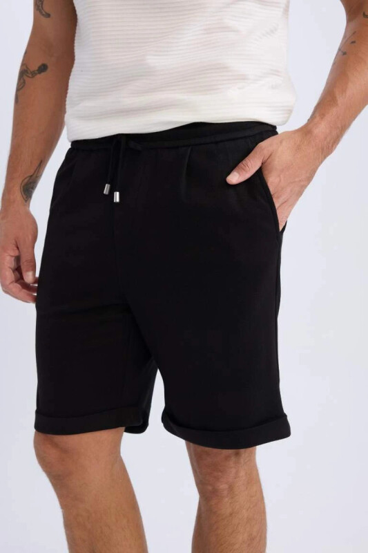 Pike Bermuda Shorts Black - 1