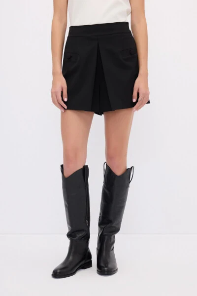 Pileli Detal Şort - Modazone (1)