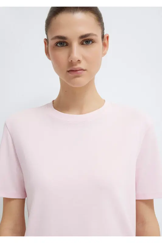 Pink Basic T-Shirt Semi Slim Fit - 6