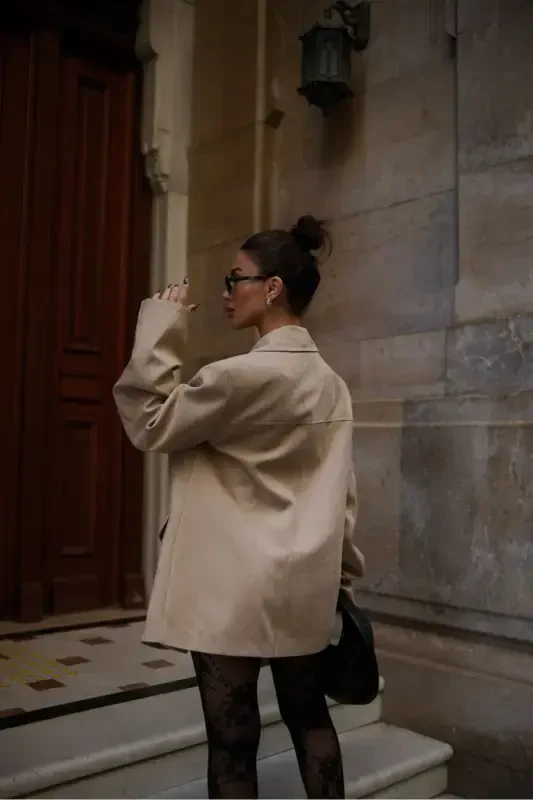 pinterest muadil nubuk süet mato yumshoq uch tugmali astarli oversize keng bichimli blazer pidjak-krem - 1