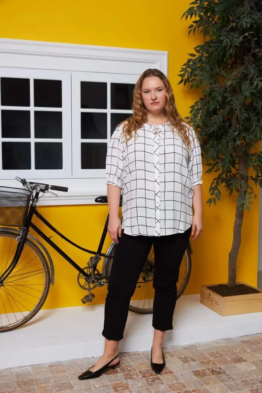 Plaid Plus Size Shirt with Collar Tie Detail Ecru - 4