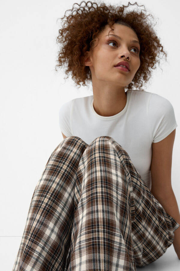 Plaid straight fit trousers - 5