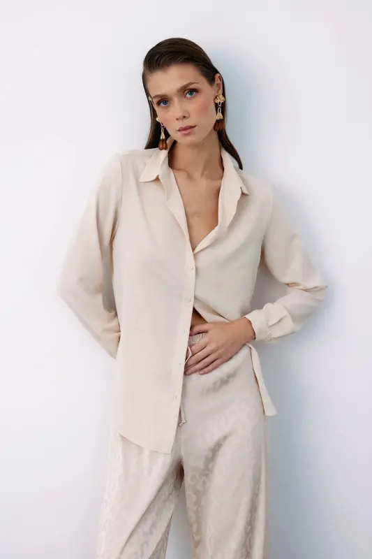 Plain Classic Shirt - Beige - SATEEN