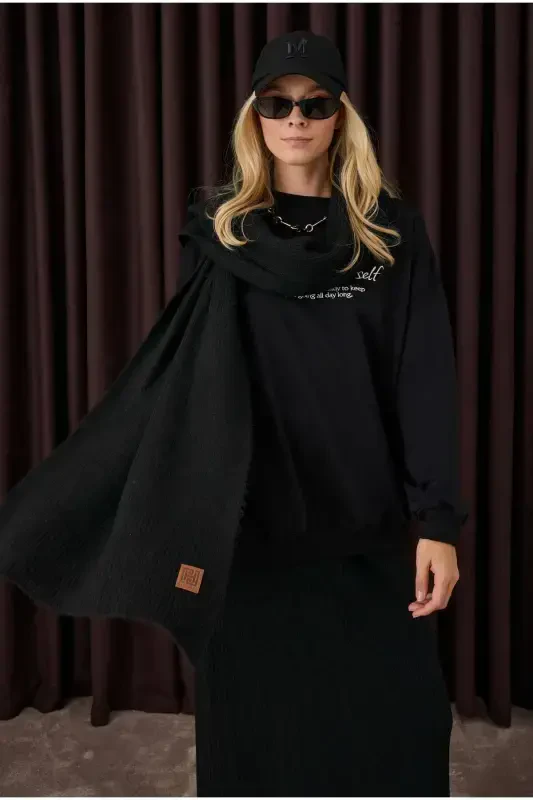 Plain Knit Scarf Black-black - 2