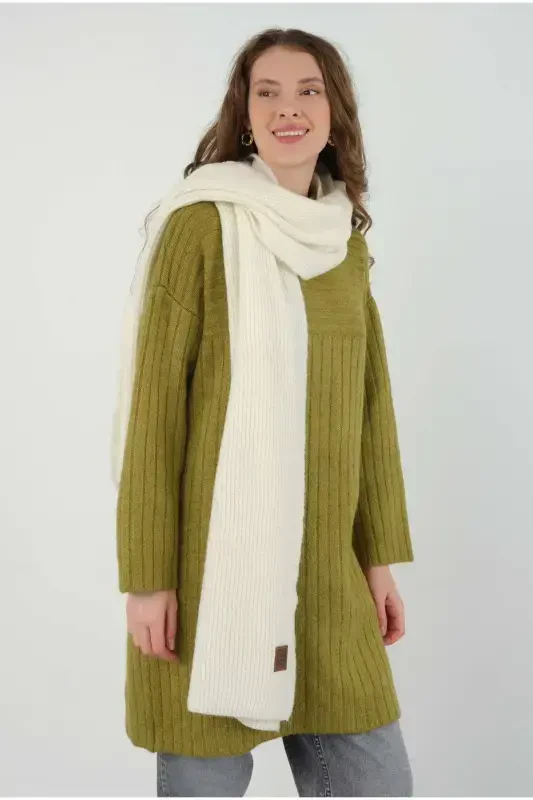 Plain Knit Scarf Bone-Bone - 5