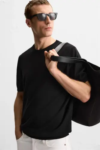 Plain Knit T-Shirt-Black - 9