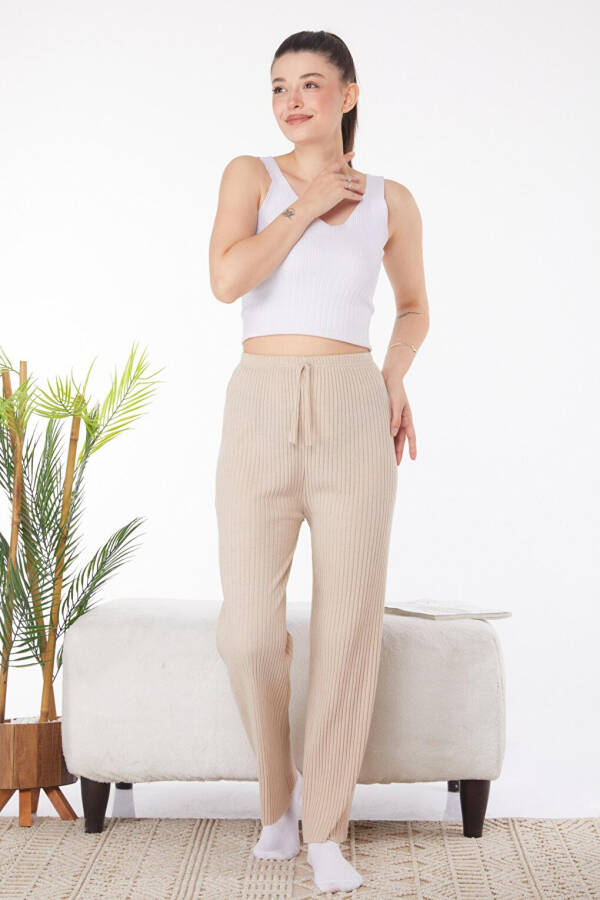 Plain Mid-Rise Women's Beige Sweatpants - 7