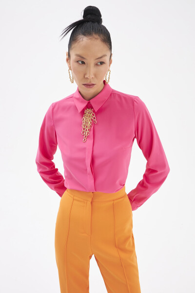 Plain Shirt with Chain Accessory - Fuchsia - 2