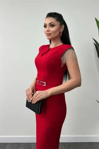 Платье из атласной ткани с открытыми плечами и кисточками - КРАСНЫЙ - 4