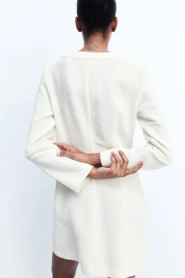 Платье из фактурной ткани - 3