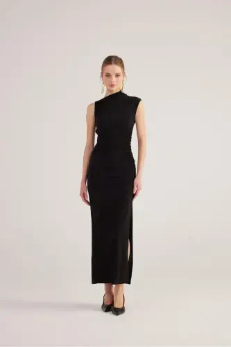 Платье Lily длинное черное с разрезом и сборками - 4