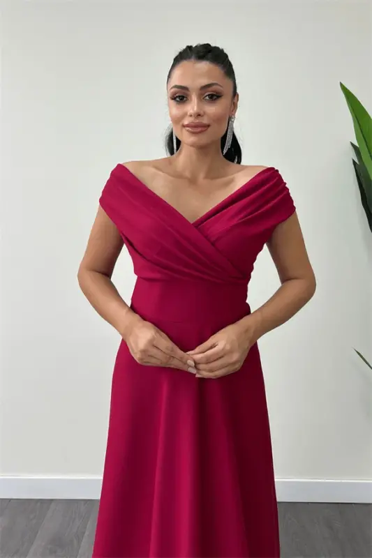 Платье Oversized с лодочкой - Бордовый - 3