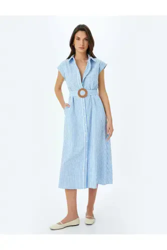 Платье-рубашка длинное без рукавов в полоску с карманами без подкладки с поясом - 3