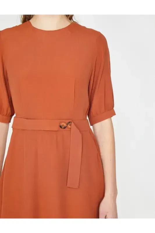 Платье с деталями в виде пуговиц - 6