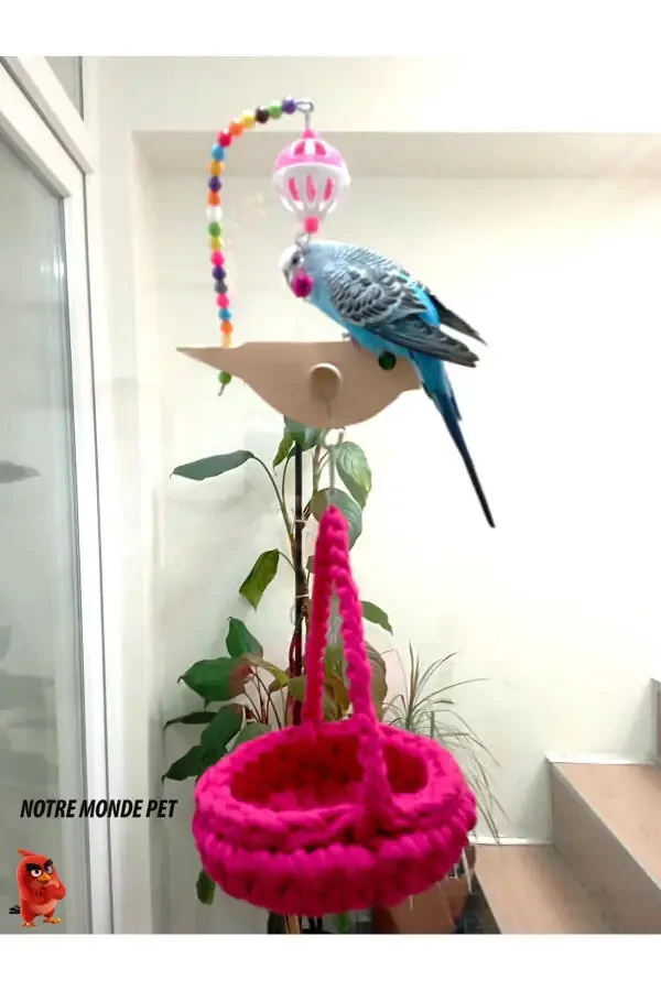 Play area with hammock on suction cups - 2