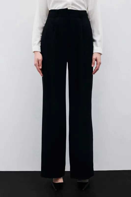 Pleated Crepe Pants - Black-BLACK - 4