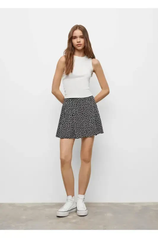 Pleated Mini Skirt-Black - 2