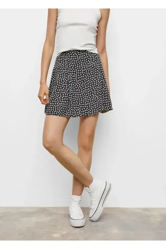 Pleated Mini Skirt-Black - 5