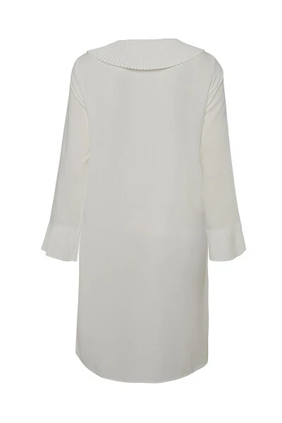 Pleated neck and cuff tunic - 3