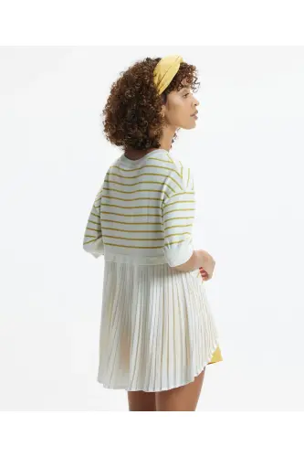 Pleated Panel Short Sleeve Knit - 3