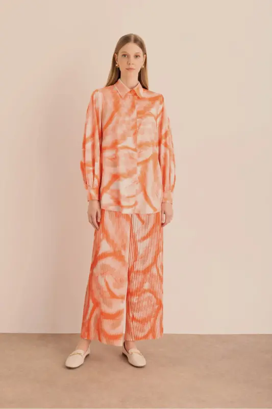 Pleated Patterned Pants - 1