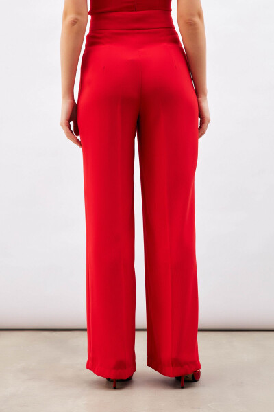 Pleated Relaxed Trousers - Red - 8