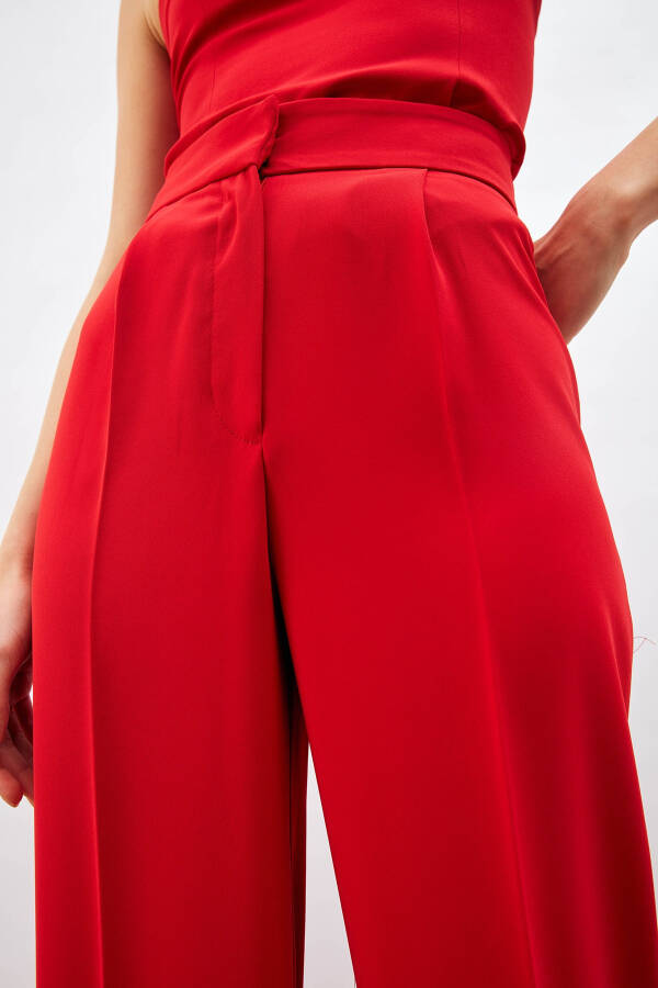 Pleated Relaxed Trousers - Red - 15